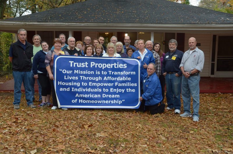 Street Smart Reunion attendees gathered together at a community event